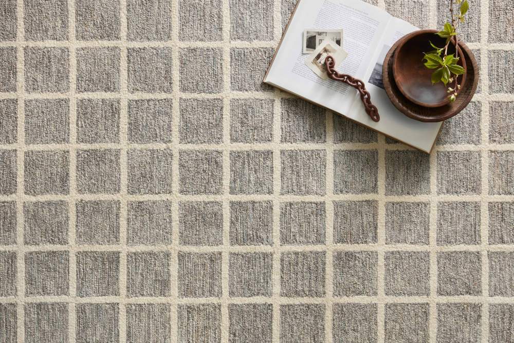 Chris Loves Julia x Loloi Polly Grid Slate/Ivory 3"-6" x 5"-6" Area Rug - Image 4