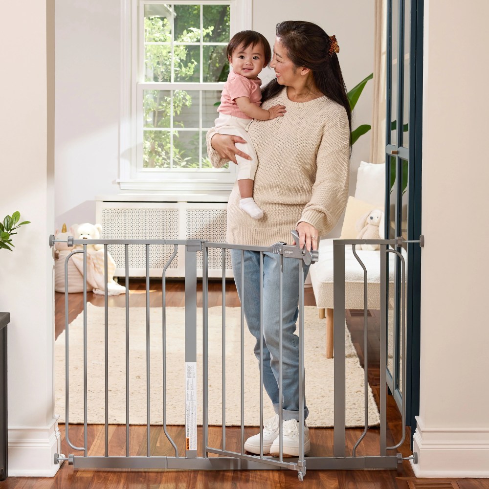 Regalo Easy Step 49-Inch Extra Wide Baby Gate, Includes 4-Inch and 12-Inch Extension Kit, 4 Pack of Pressure Mount Kit, and 4 Pack of Wall Mount Kit