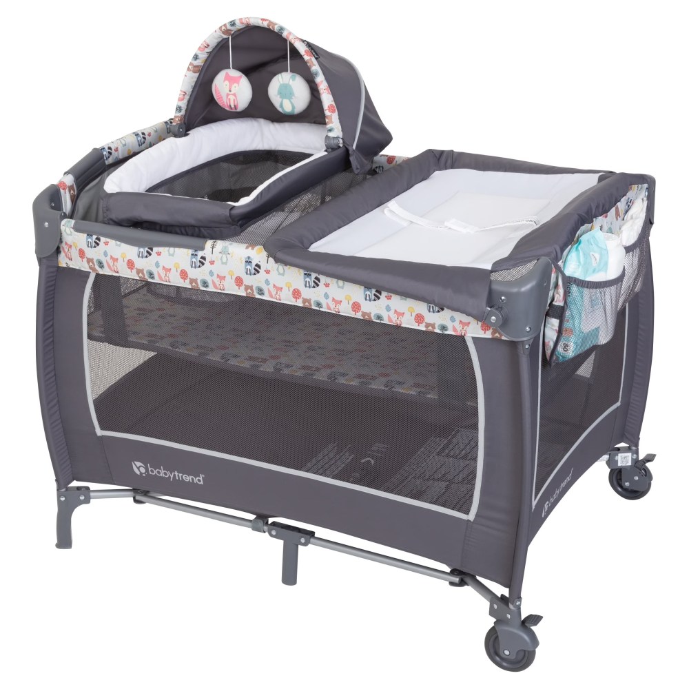 Baby Trend Lil Snooze Deluxe II Nursery Center Playard-Full-Size Bassinet, Changing Table & Tote Bag