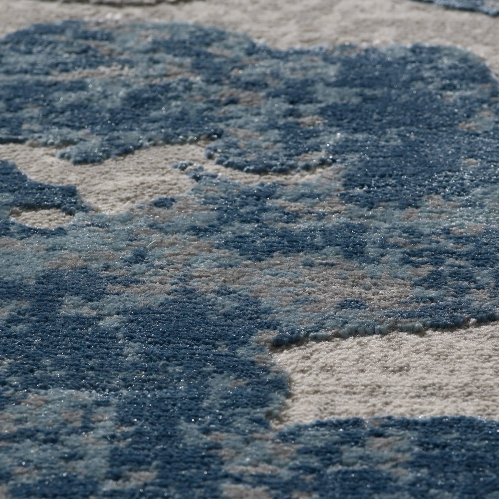 Better Homes & Gardens Blue & Gray Botanical Blooms, Indoor Area Rug, 5" x 7" - Image 3