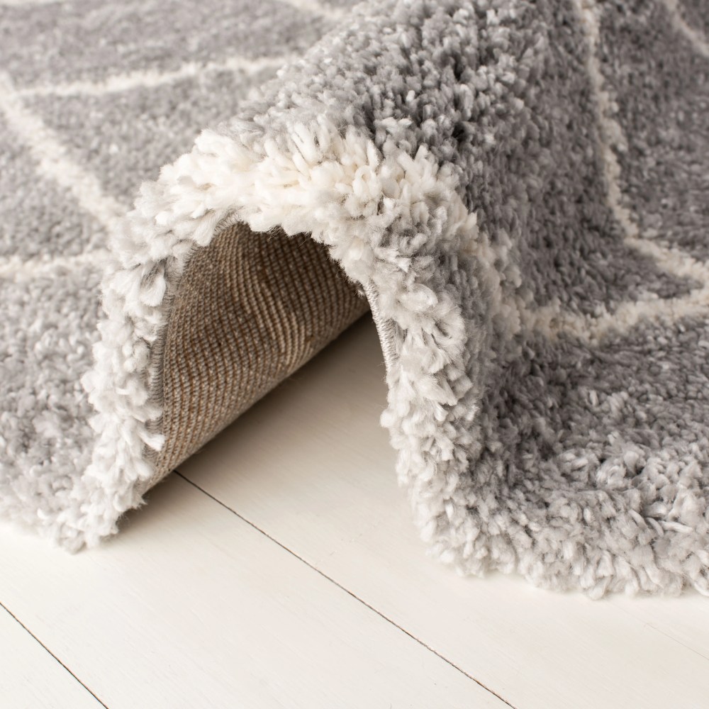 SAFAVIEH Fontana Catrina Geometric Plush Shag Runner Rug, Grey/Cream, 2'3" x 8" - Image 2