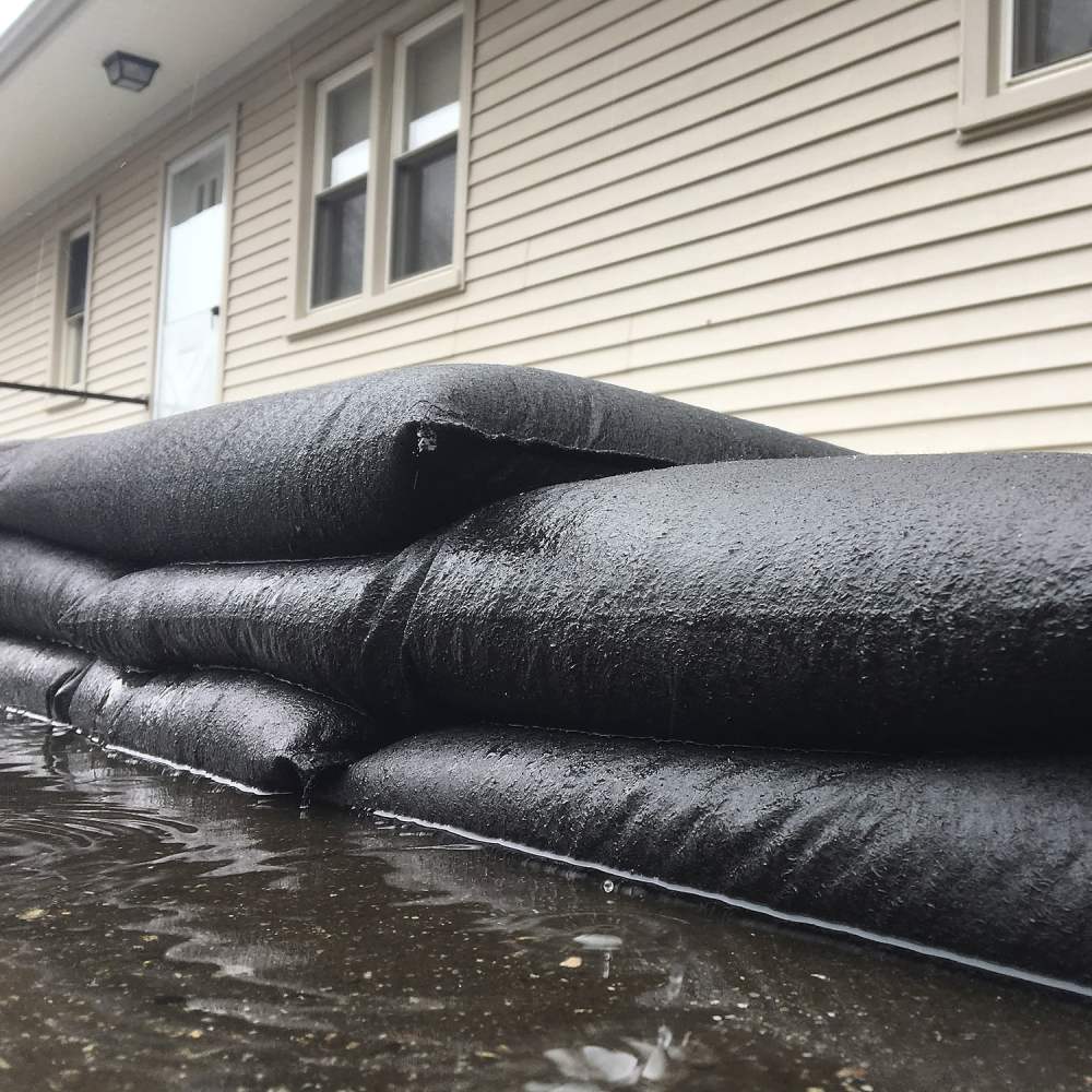 Quick Dam Expanding Sandless Sandbag, 12" X 24", 20 bags per case - Image 7