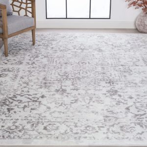 Bliss Rugs Persian Traditional Area Rug, Geometric Indoor Rugs for Living Room, Dining Room, Bedroom White, 5" x 7" (5'3"x7'3")