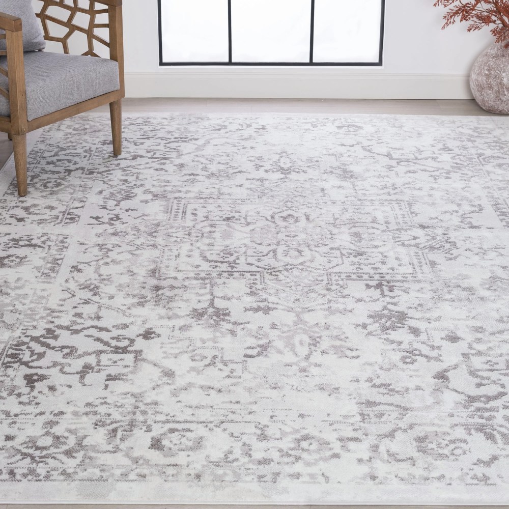 Bliss Rugs Persian Traditional Area Rug, Geometric Indoor Rugs for Living Room, Dining Room, Bedroom White, 5" x 7" (5'3"x7'3")