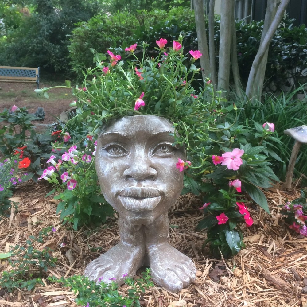 Homestyles Stone Wash Uncle Carmine & Auntie Kayla the Muggly Face Humorous Statue Planter Pot - Image 4