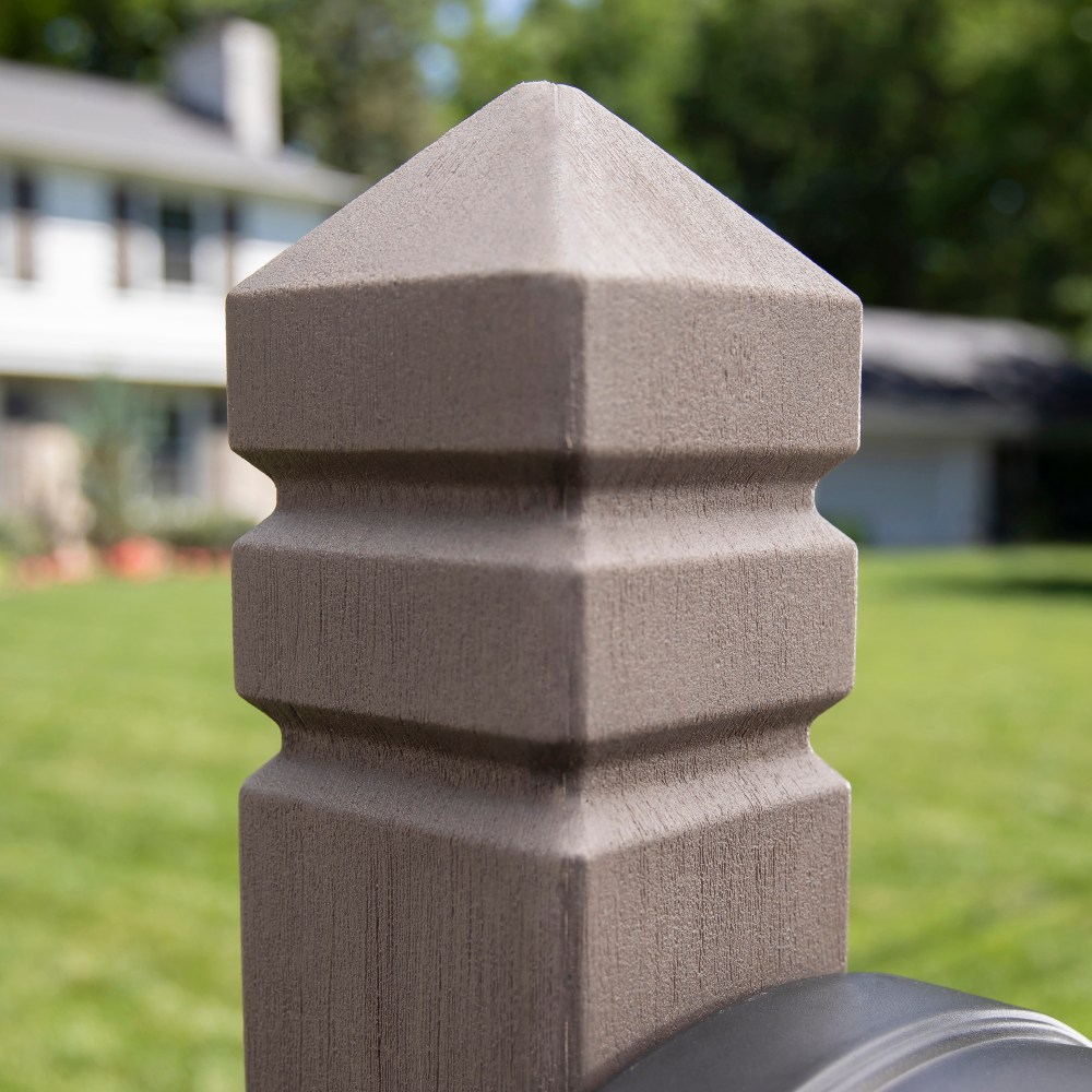 Step2 Lakewood Extra Large T4 Mailbox with Post Kit and Magnetic Closure - Image 8