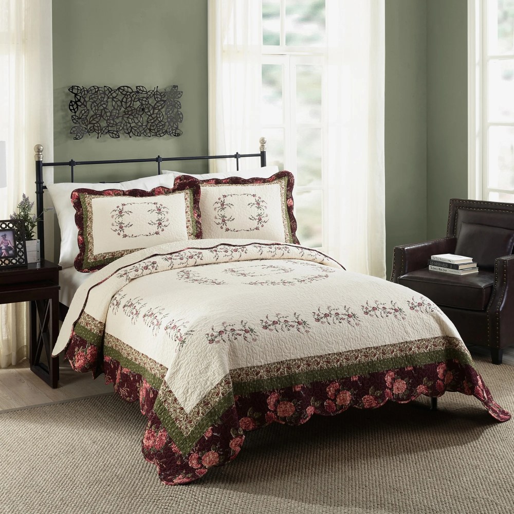 Modern Heirloom Brooke 3-Piece Ivory/Burgundy Floral Embroidered Quilt Set, Full/Queen