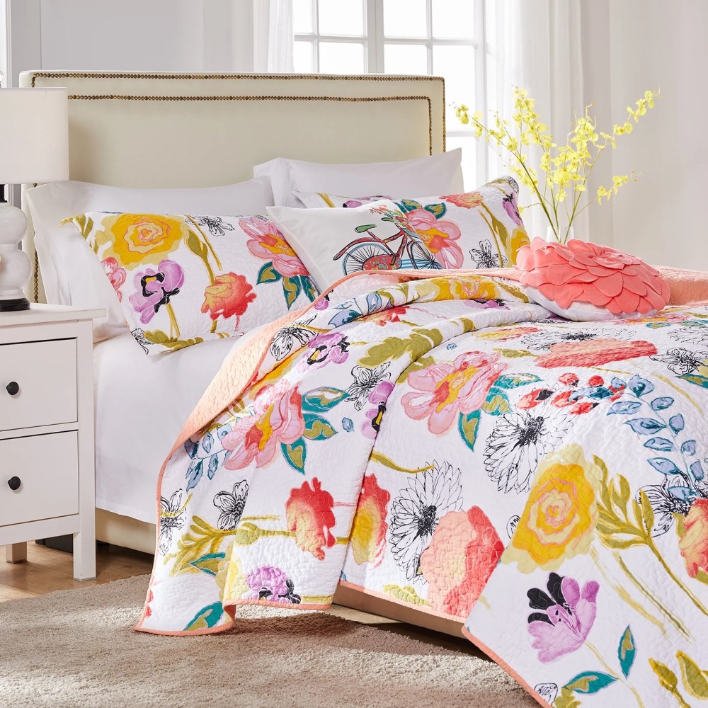 Global Trends Wildflower Dream Modern Floral 100 Cotton Reversible Quilt Set, White, 2-Piece Twin/XL - Image 3