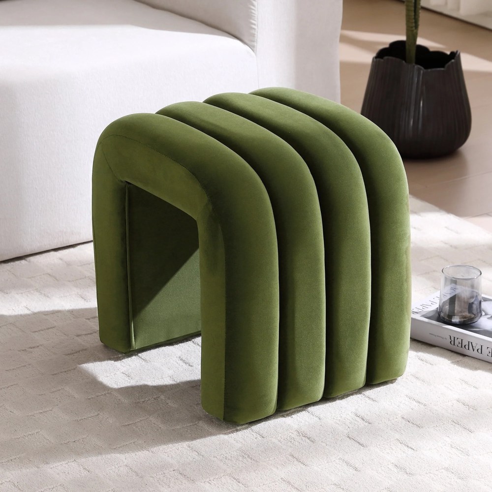 Zesthouse Multi-Functional Ottoman Stool,Tufted Velvet Foot Stools Ottoman for Couch,Modern Vanity Stool for Living Room,Bedroom and Entryway,Green