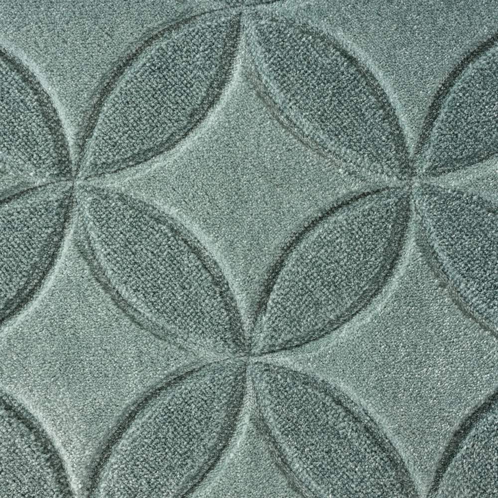 Better Homes & Gardens Carved Geo Indoor Accent Rug, Aqua Petals, 5" x 7" - Image 3