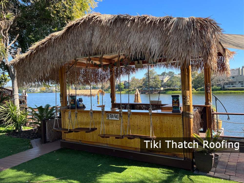 Backyard X-Scapes Natural Mexican Palm Thatch Runner Roll Roof Thatching 35" H x 8" L - Image 4