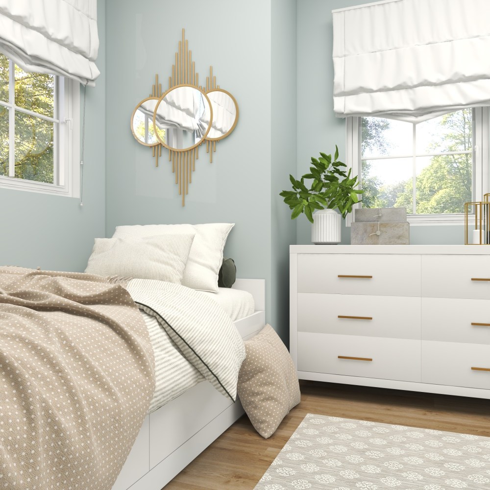 CosmoLiving by Cosmopolitan 3 Overlapping Round Gold Metal, Glamorous and Contemporary Wall Mirror, 27"W x 39"H - Image 3