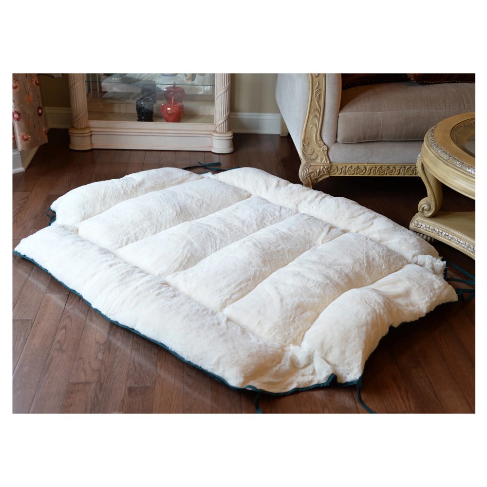 Armarkat Model D04HML/MB-X Extra Large Green & Ivory Pet Bed and Mat - Image 2