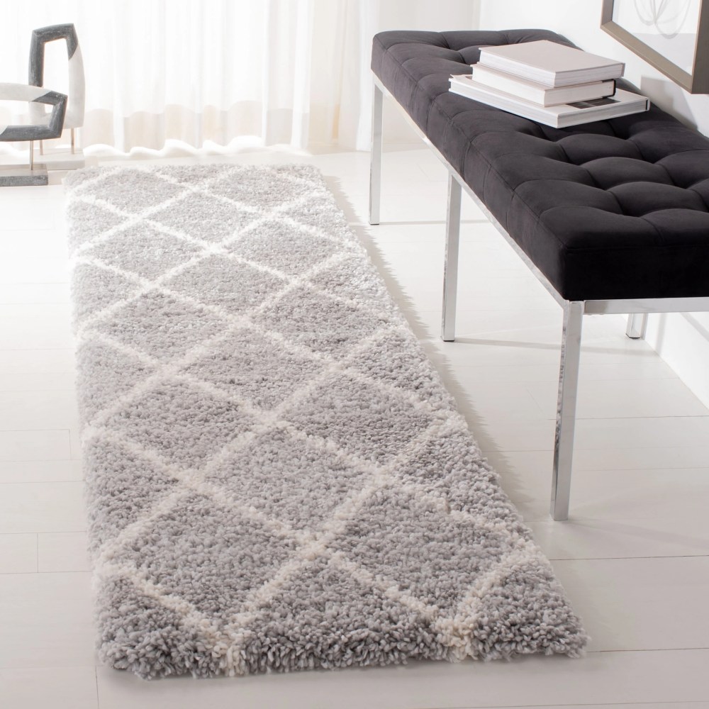 SAFAVIEH Fontana Catrina Geometric Plush Shag Runner Rug, Grey/Cream, 2'3" x 8"