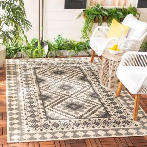 SAFAVIEH Veranda Magna Southwestern Indoor/Outdoor Area Rug,  5'3" x 7'7",  Ivory/Slate