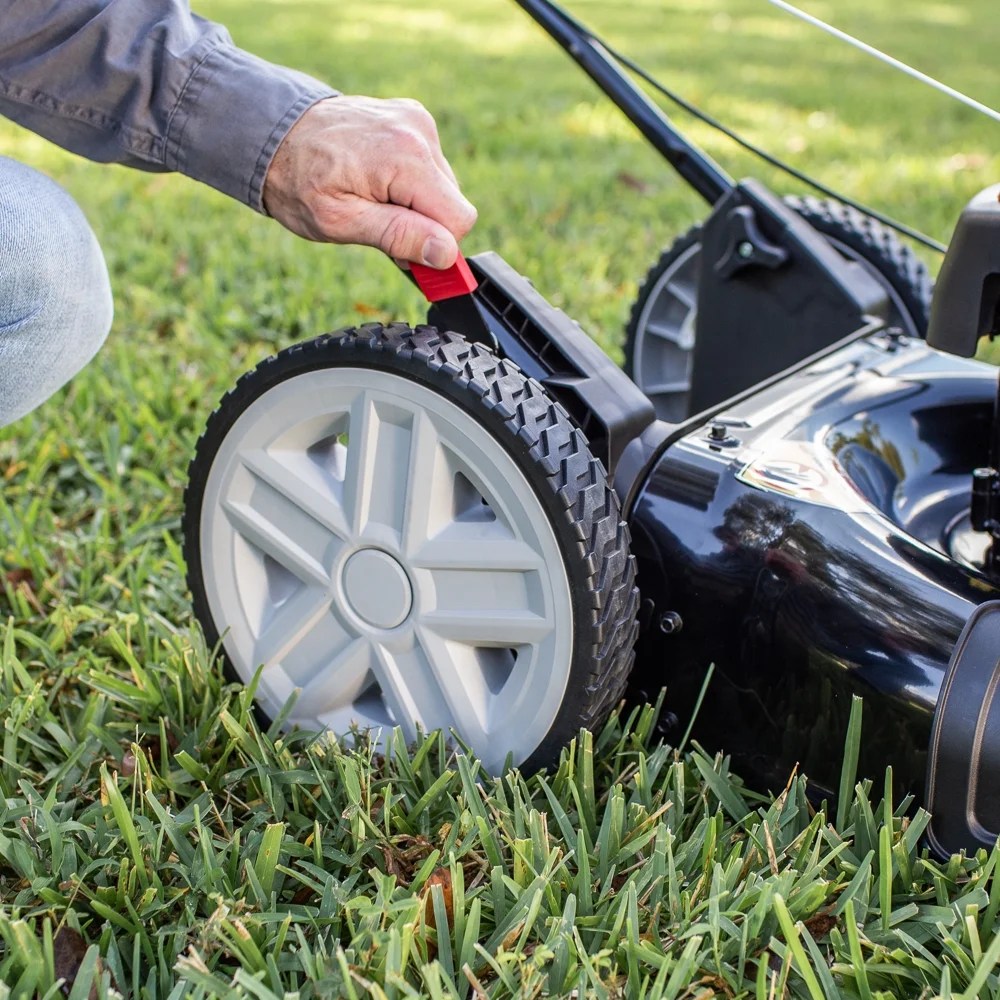 Black Max 21-inch Gas Push Mower, 125cc Briggs & Stratton Engine - Image 5