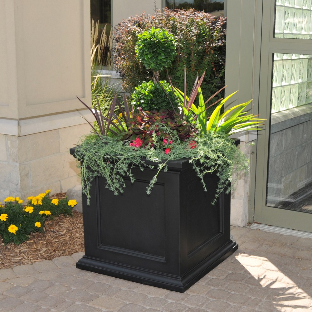 Mayne Fairfield 28" x 28" x 28" Square Black Plastic Planter - Image 2