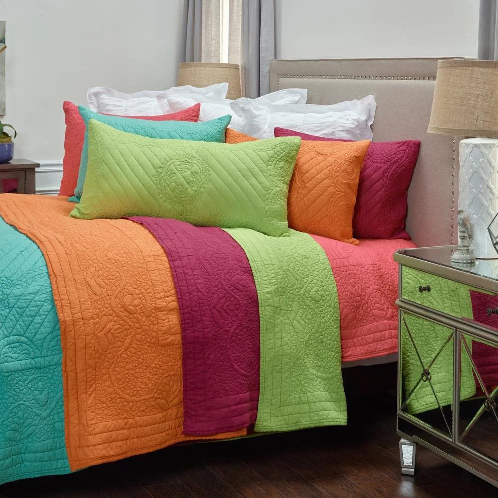 Rizzy Home 70" x 86" Quilt- BT1789 - Image 3