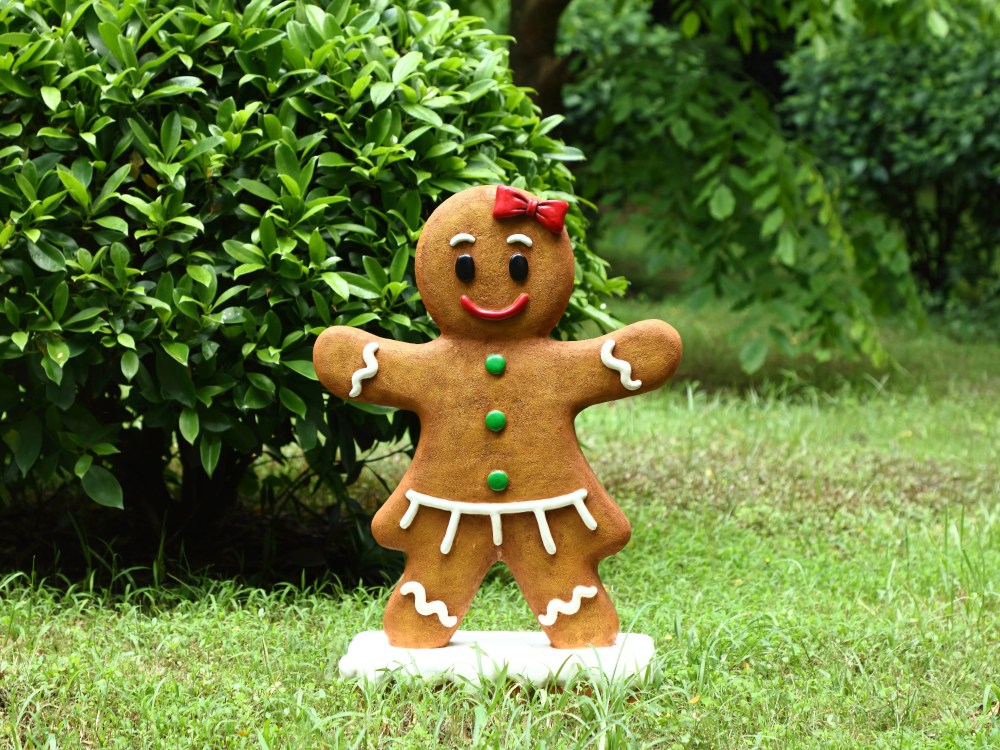 HI-LINE GIFT LTD. GINGERBREAD GIRL STATUE - Image 2