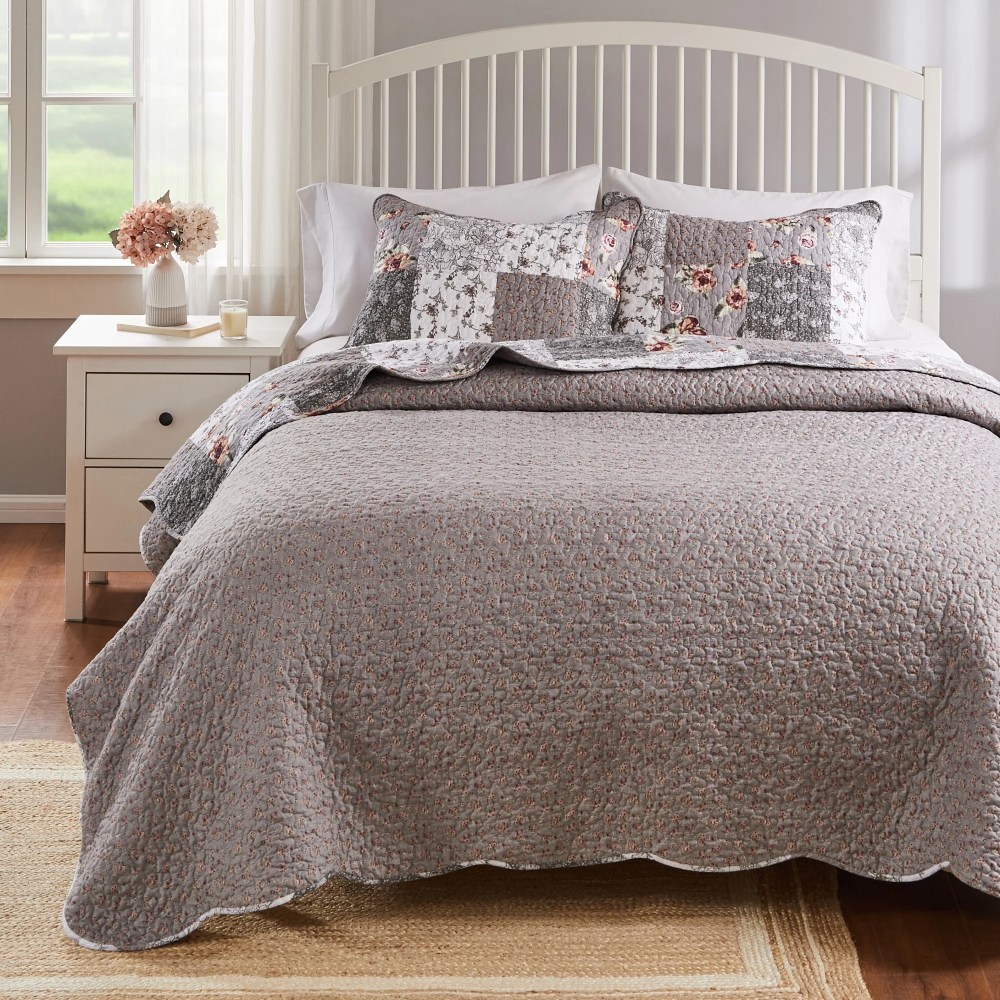 Barefoot Bungalow Giulia Cotton-Rich Floral Patchwork Print Quilt Set, 3-Piece King/Cal King, Adult - Image 5