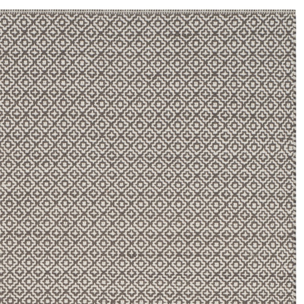 SAFAVIEH Montauk Audra Geometric Cotton Area Rug, Ivory/Grey, 5" x 7" - Image 3