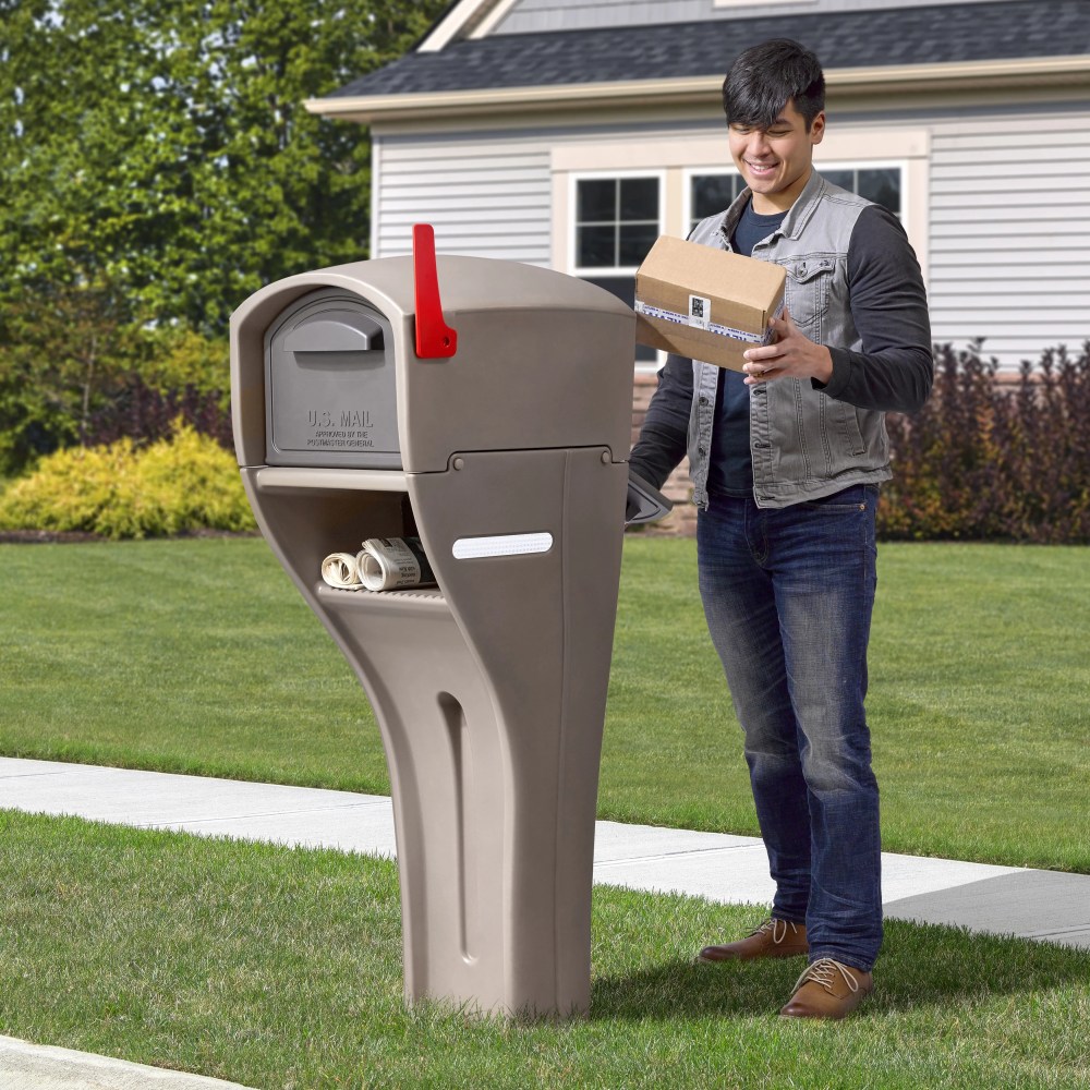 Step2 MailMaster XL Mocha All-in-one Plastic Mailbox and Post Cover Kit - Image 5