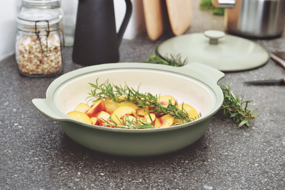 BergHOFF Ron 11" Cast Iron Deep Skillet 3.5Qt. with Lid, Green - Image 6