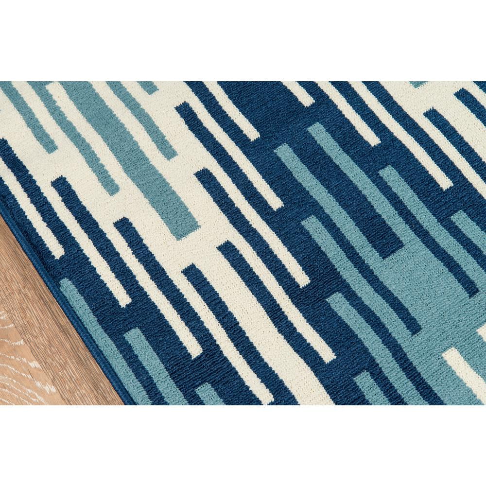Momeni Rugs , Baja Collection Contemporary Indoor & Outdoor Area Rug, Easy to Clean, UV protected & Fade Resistant, 5'3" x 7'6", Blue - Image 2