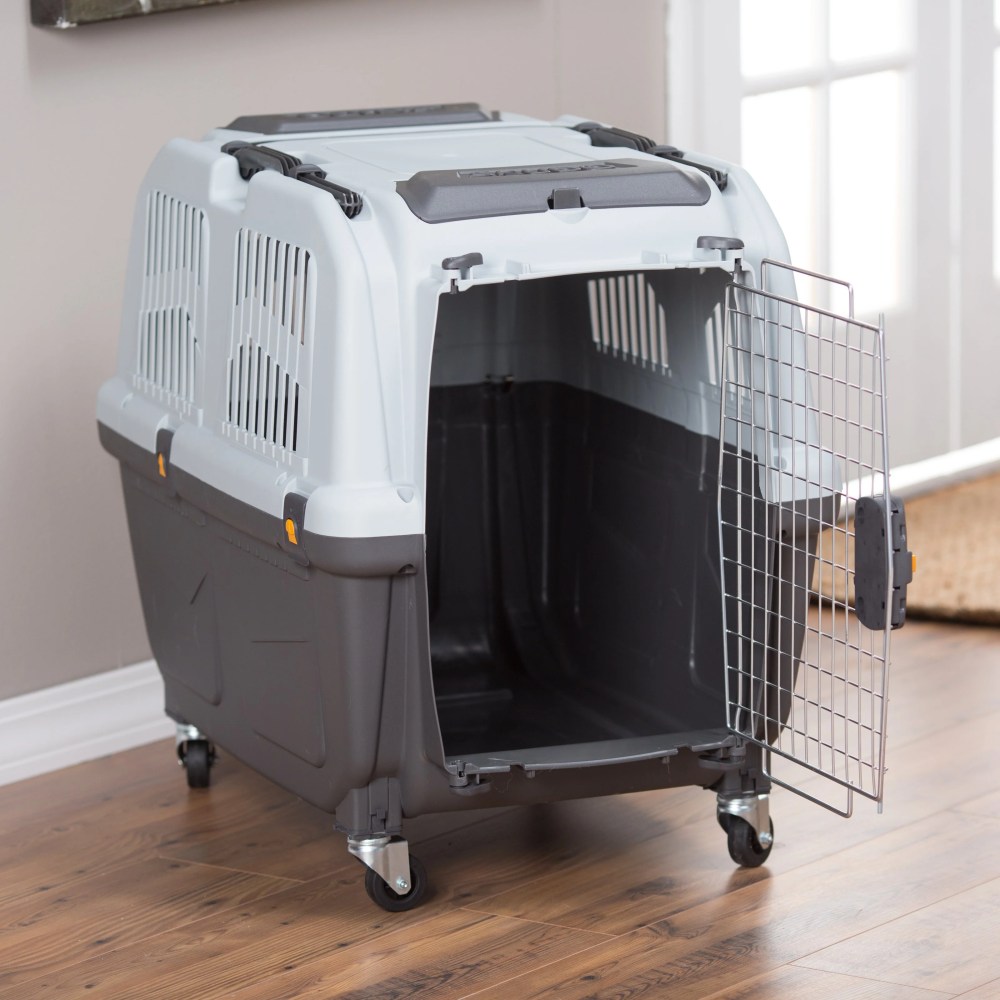 MidWest Homes for Pets Large Skudo Plastic Pet Carrier with Metal Grid Door, Gray, 25 lb Limit - Image 8