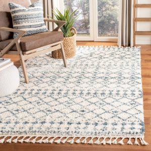 SAFAVIEH Berber Fringe Nathan Aztec Shag Area Rug, Cream/Blue, 5'3" x 7'6"