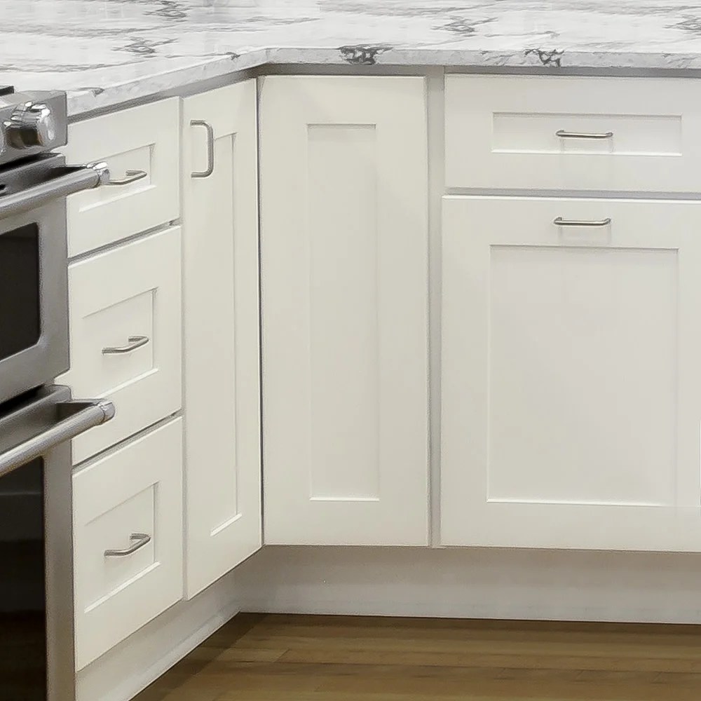 Design House Brookings Ready to Assemble Shaker 3-Drawer Kitchen Base Cabinet (18 x34.5 x 24,) Sherwin Williams White - Image 14