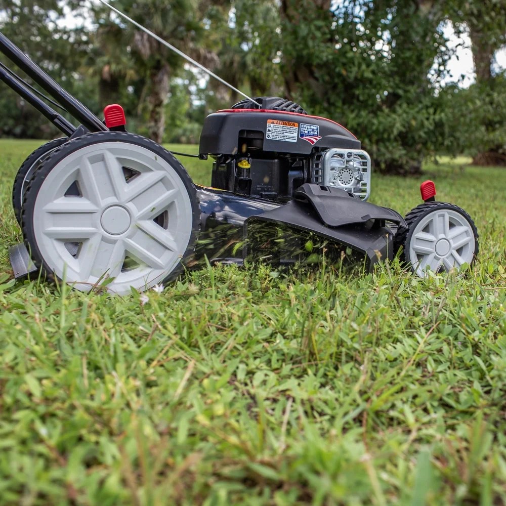 Black Max 21-inch Gas Push Mower, 125cc Briggs & Stratton Engine - Image 2