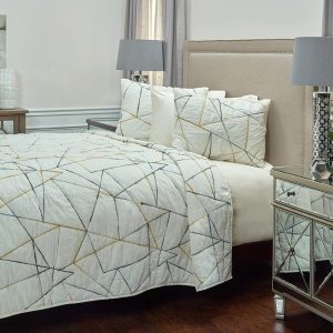 Rizzy Home 106" x 92" Quilt- BQ4189