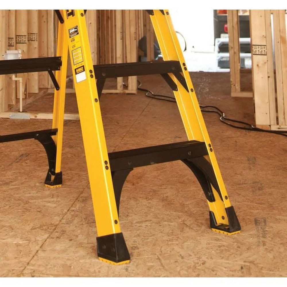 DeWalt 8-Foot Fiberglass Step Ladder, 500-Pound Load Capacity, Type IAA, DXL3810-08 - Image 3