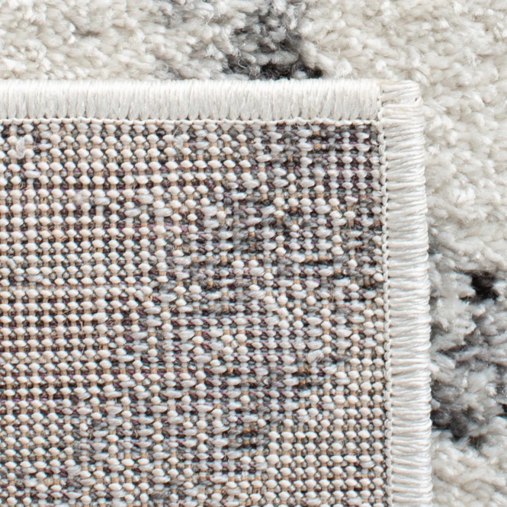 SAFAVIEH Adirondack Bailey Geometric Area Rug, Ivory/Grey, 5'1" x 7'6" - Image 4