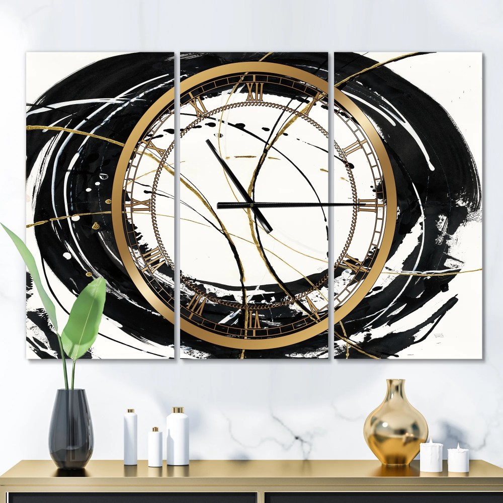 Designart 'Gold Metallic Circle' Modern wall clock - Image 3