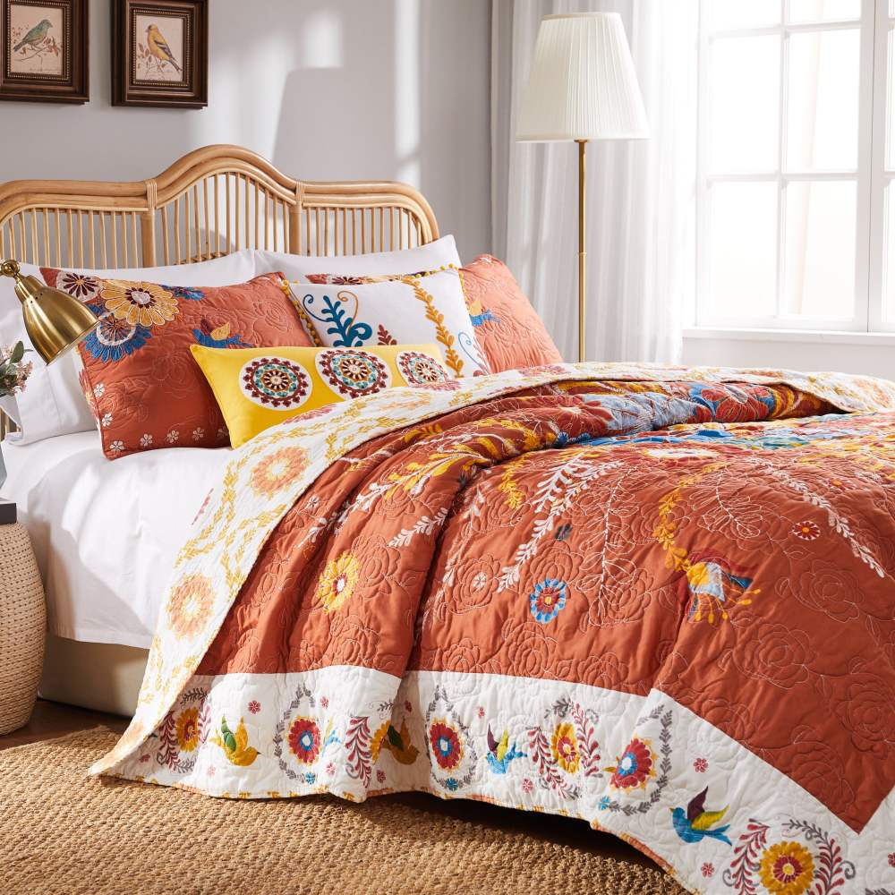 Barefoot Bungalow Topanga Boho Folk Art Quilt Set, Reversible, 3-Piece King
