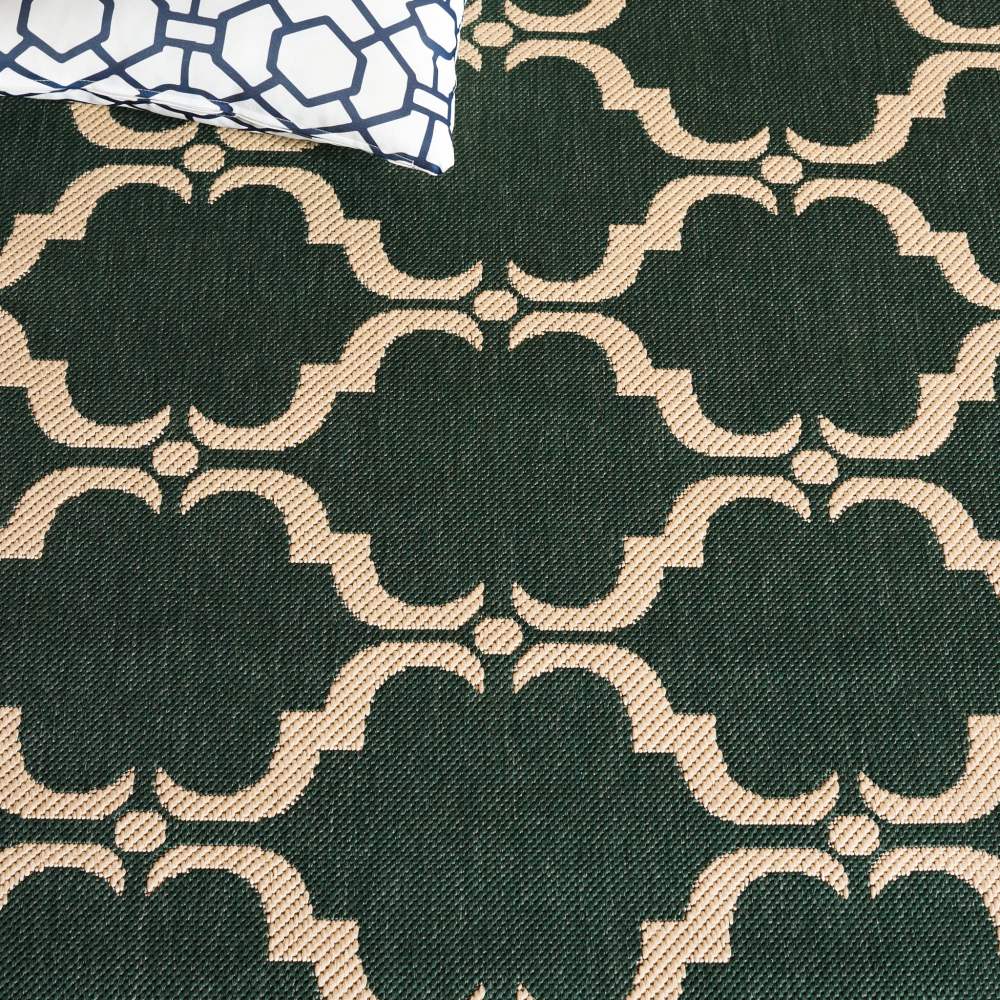 SAFAVIEH Courtyard Estelle Geometric Indoor/Outdoor Area Rug, Dark Green/Beige, 8" x 11" - Image 10