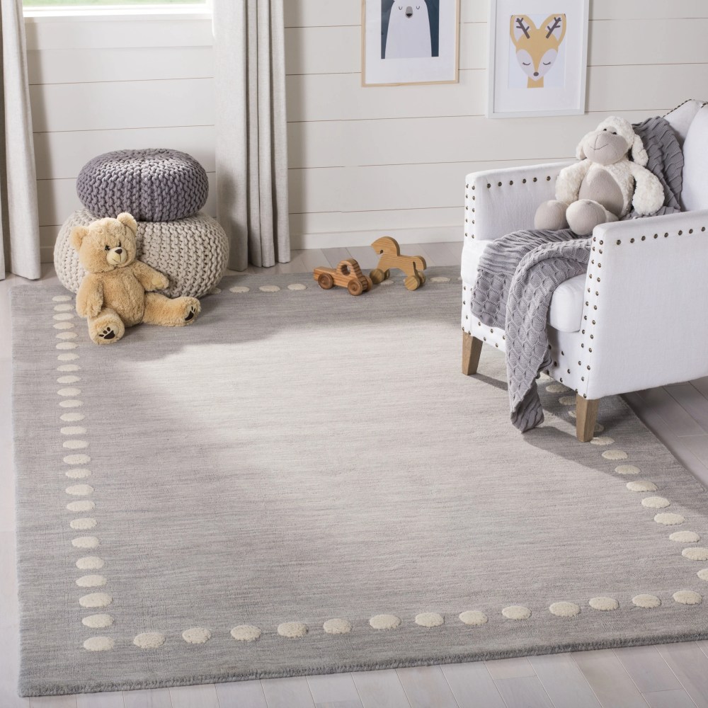 SAFAVIEH Kids Fiona Solid Bordered Wool Area Rug, Grey, 4" x 6"