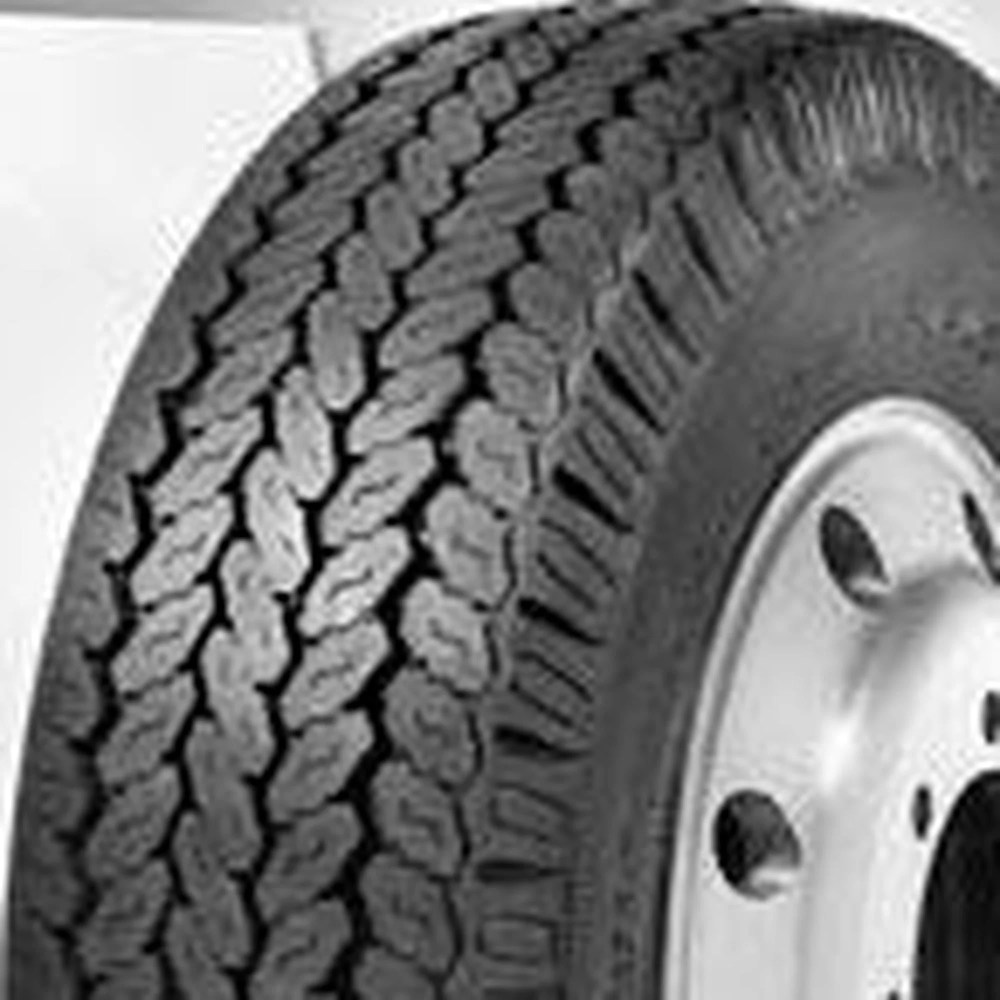 Power King SUPR HWY HD 8.25/20 136 L Tire - Image 2