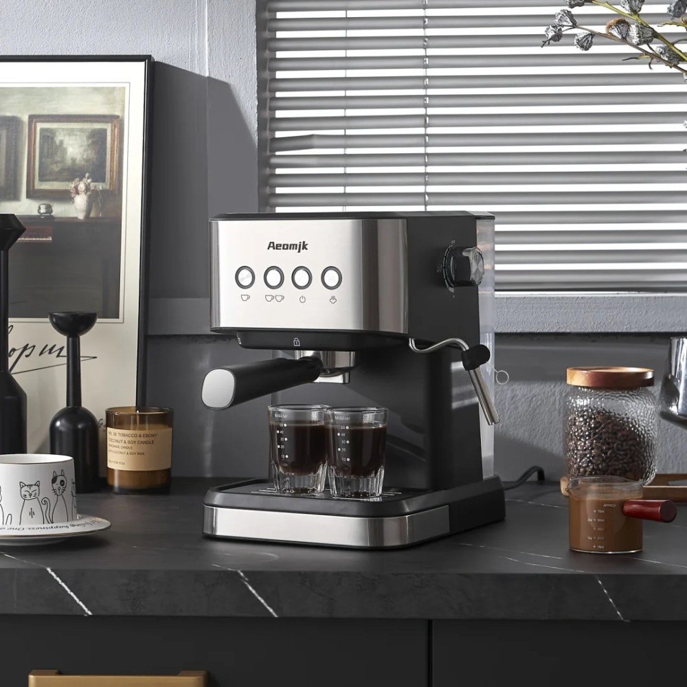 AEOMJK Semi-Automatic Espresso Machine, 20 Bar Pressure, 1.5L Removable Water Tank, Design for Cappuccino & Latte Making,Coffee Brewing - Image 6