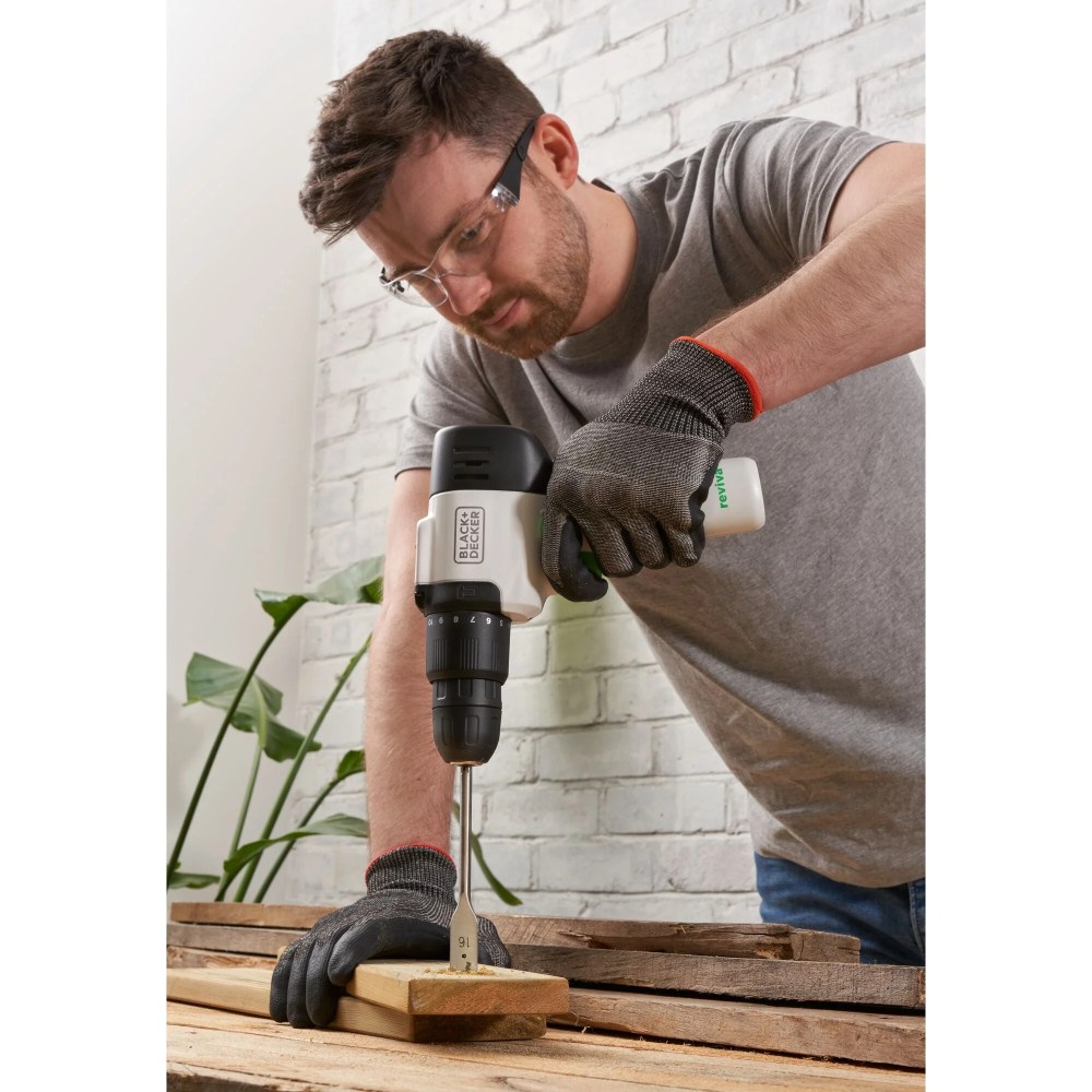 BLACKDECKER Reviva 12V MAX Cordless Drill with Charger and Double-Ended Screwdriver Bit (REVCDD12C) - Image 7