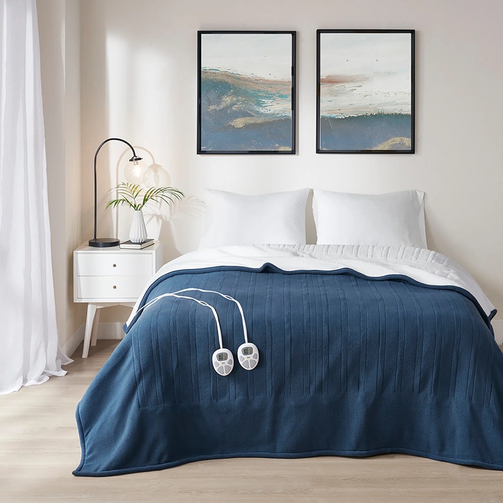 Serta Polyester and Cotton Fleece to Sherpa Heated Blanket ST54-0100