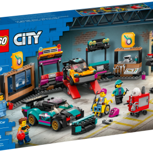 LEGO Custom Car Garage - 60389